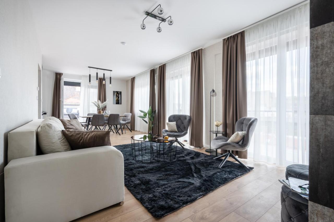 The Rose Garden Budapest Apartments Exterior foto