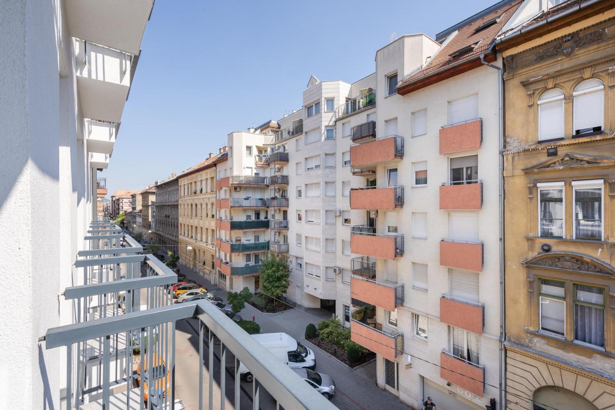 The Rose Garden Budapest Apartments Exterior foto